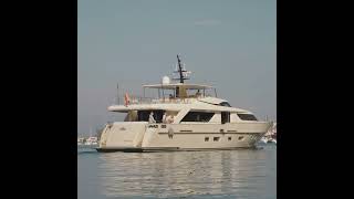OLD vs NEW Yacht/Catamaran Luxury Charters explained by EXPERT. The comparison will  SURPRICE You !