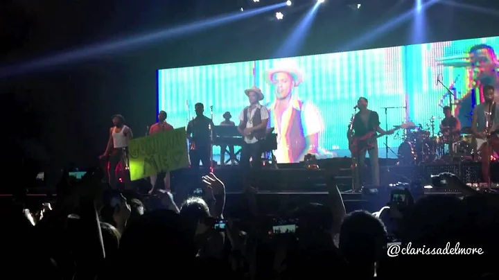 Bruno Mars - Locked Out of Heaven - LIVE IN JAKARTA (Closing)