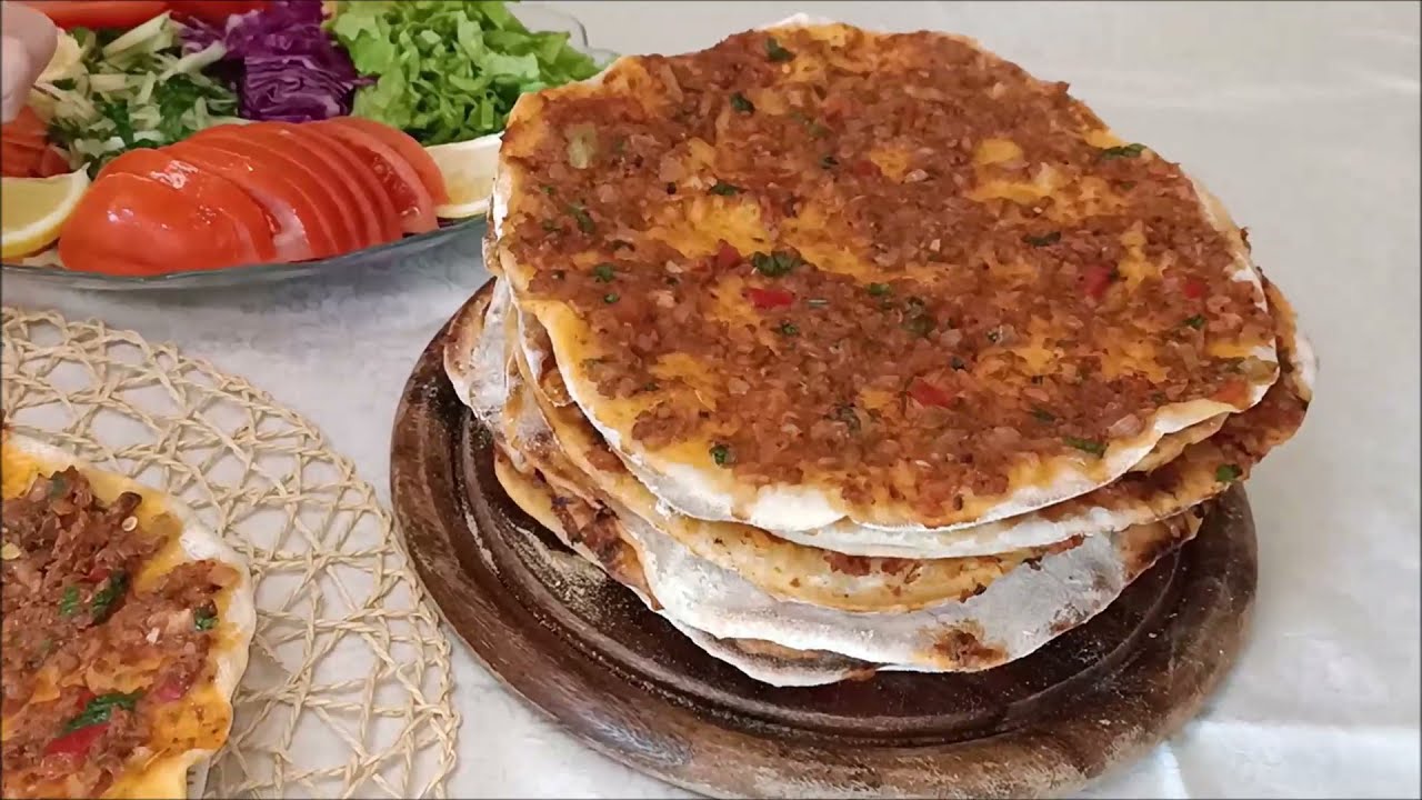 EVDE KOLAY LAHMACUN TARİFİ NASIL YAPILIR? | Lahmacun Recipe