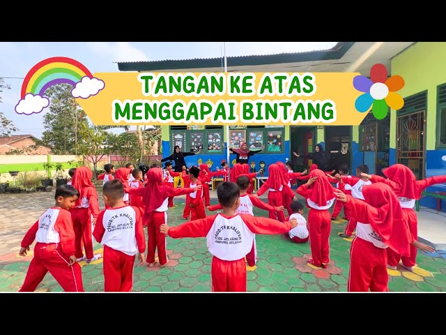 Gerak dan Lagu Tangan ke Atas Menggapai Bintang untuk PAUD class=