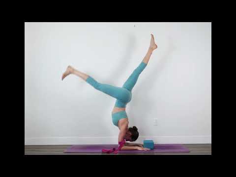 How to Do Pincha Mayurasana - Feathered Peacock Pose - Online Yoga School