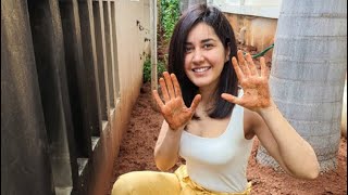 Actress Raashi Khanna Accepts Rashmika's Green India Challenge, rashi kanna hot, rashi hot scenes,