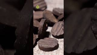 How Animal Bones Turn Into Stylish Buttons #animal #bones #turn #stylish #buttons