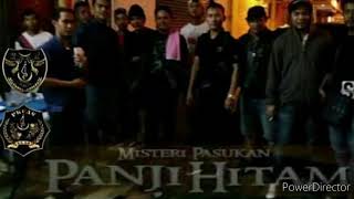 Panji hitam koi emas