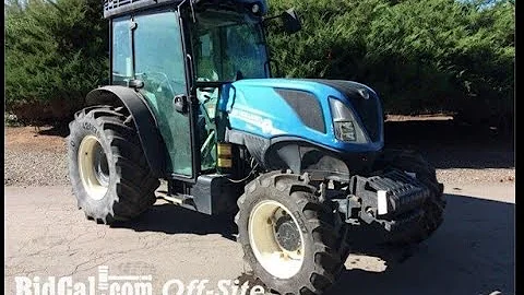 2016 New Holland T4 110F Wheel Tactor