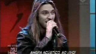 Angra tocando Breaking Ties no programa Mulheres da Gazeta