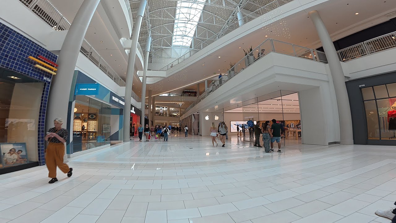 Walk Around The Mall Of America | 4K/60FPS | Minneapolis USA 🇺🇸