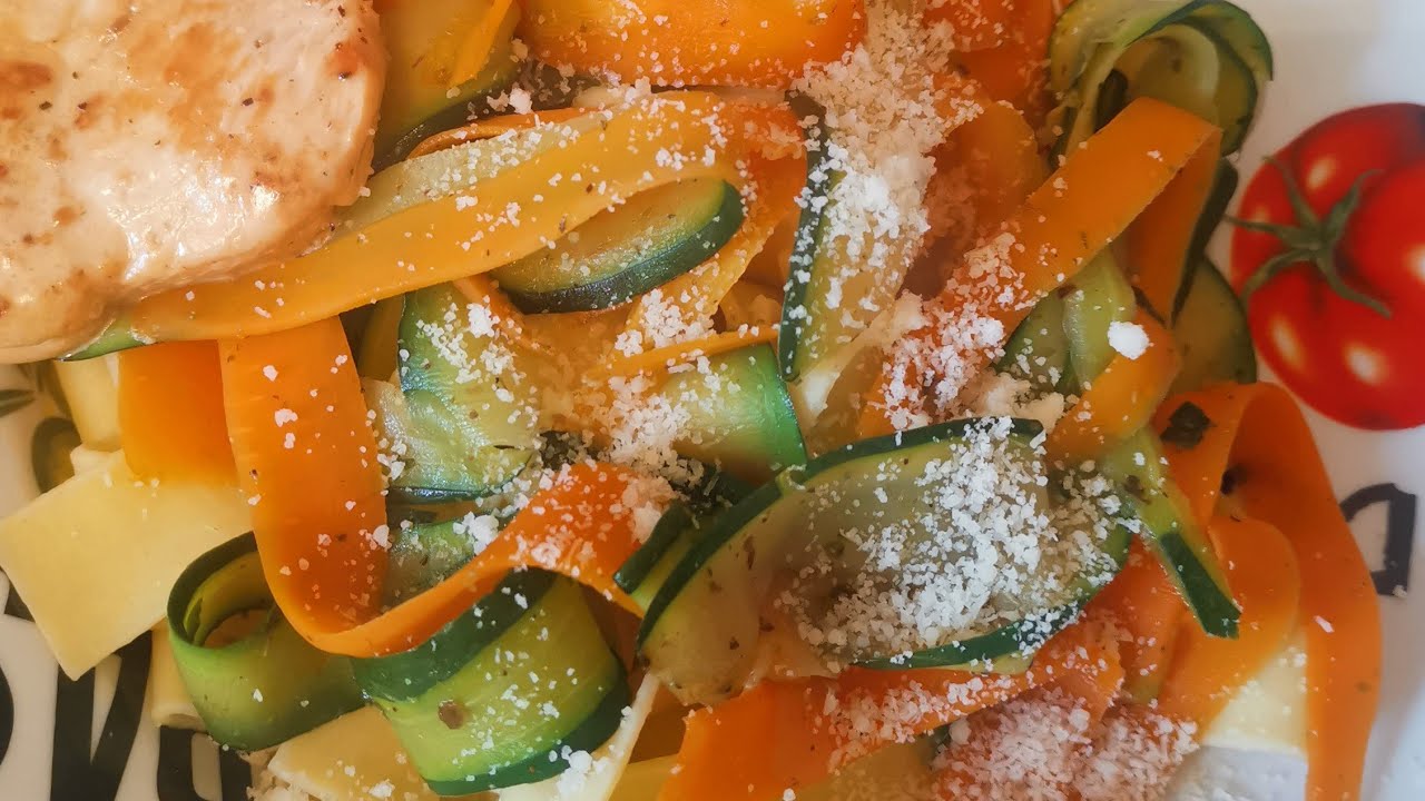 Tagliatelles de courgettes et carottes 