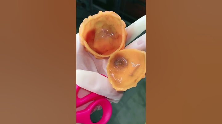 No puedo creer lo que encontré en los juguetes de mi bebé 🤢😖 #bebe #juguetes #tips #cuidado