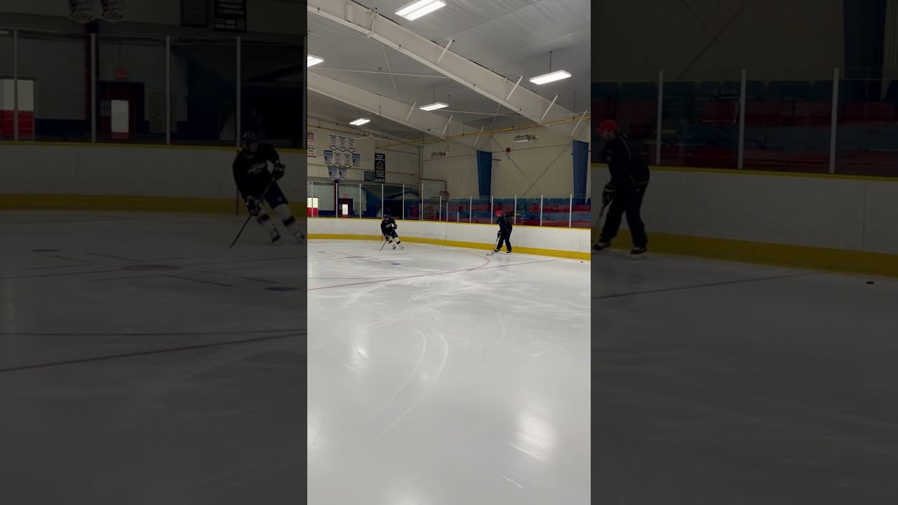 U18aaa '09 Robert Landry Right Defence Defense Drill, defensive regroup and shot,