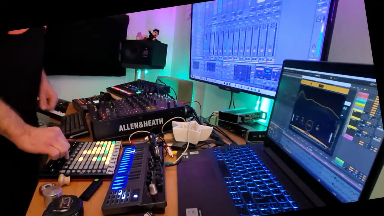 Endi Gorjan LIVE set @ STUDIO Sigma SET II