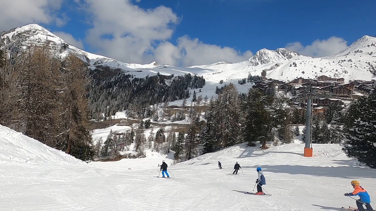 La Plagne ❄️ Mira & Trieuse Blue Runs | GoPro POV Skiing ⛷️ French Alps April 2022 HD
