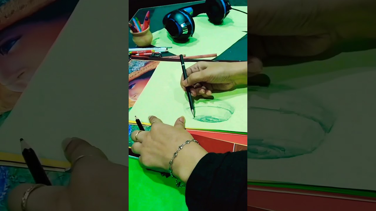 Multi shadows drawing/sketching