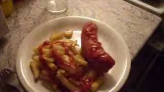 Poikamiespoksi - Makkara Ja Ranskalaiset