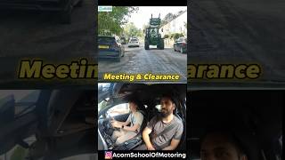 Narrow Roads & Parked Cars | Meeting and Clearance Driving Lesson UK