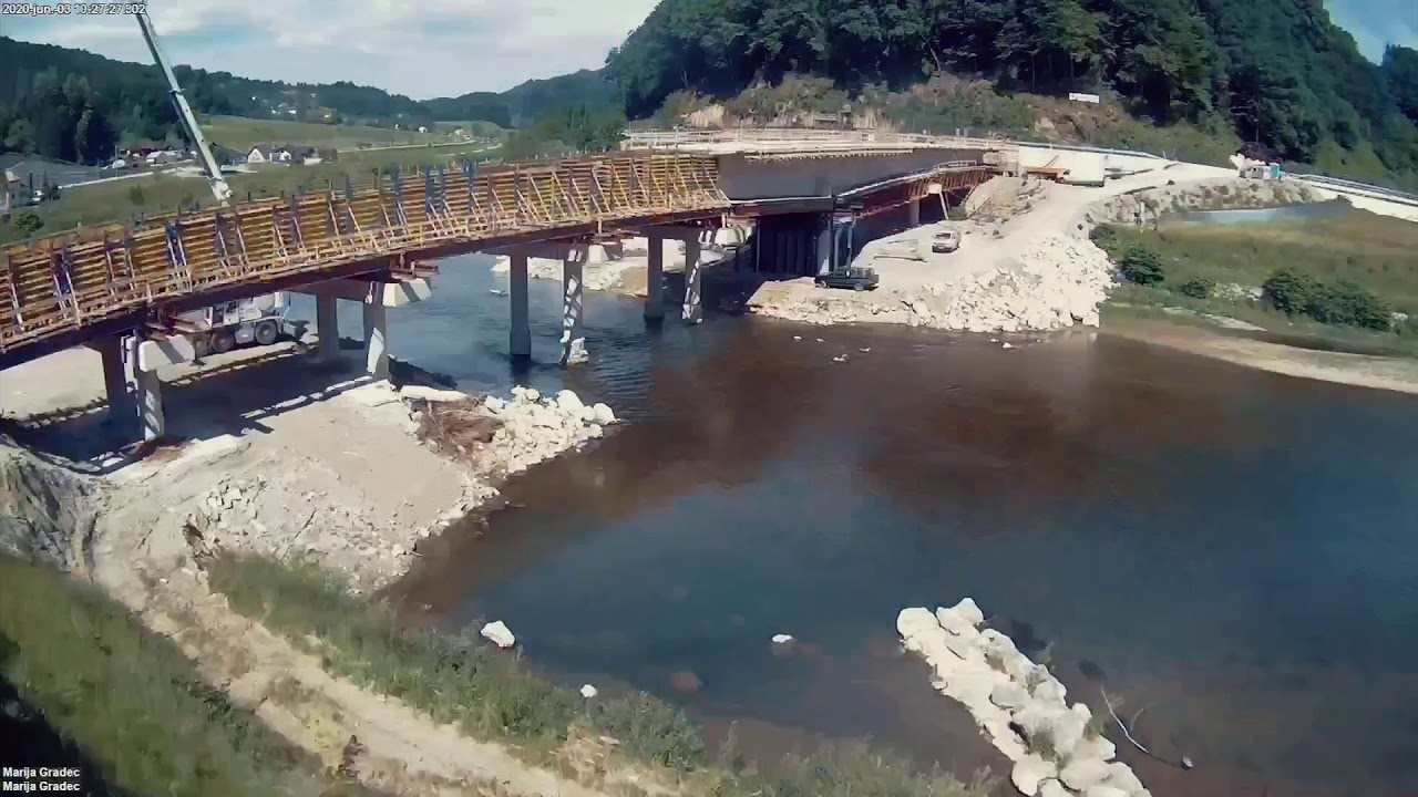Construction timelapse of Bridge over the Savinja in Laško. / Gradnja mostu čez Savinjo v Laškem.