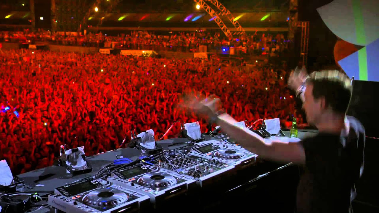 Under The Electric Sky Hardwell In Theaters Friday You Under The Electric Sky