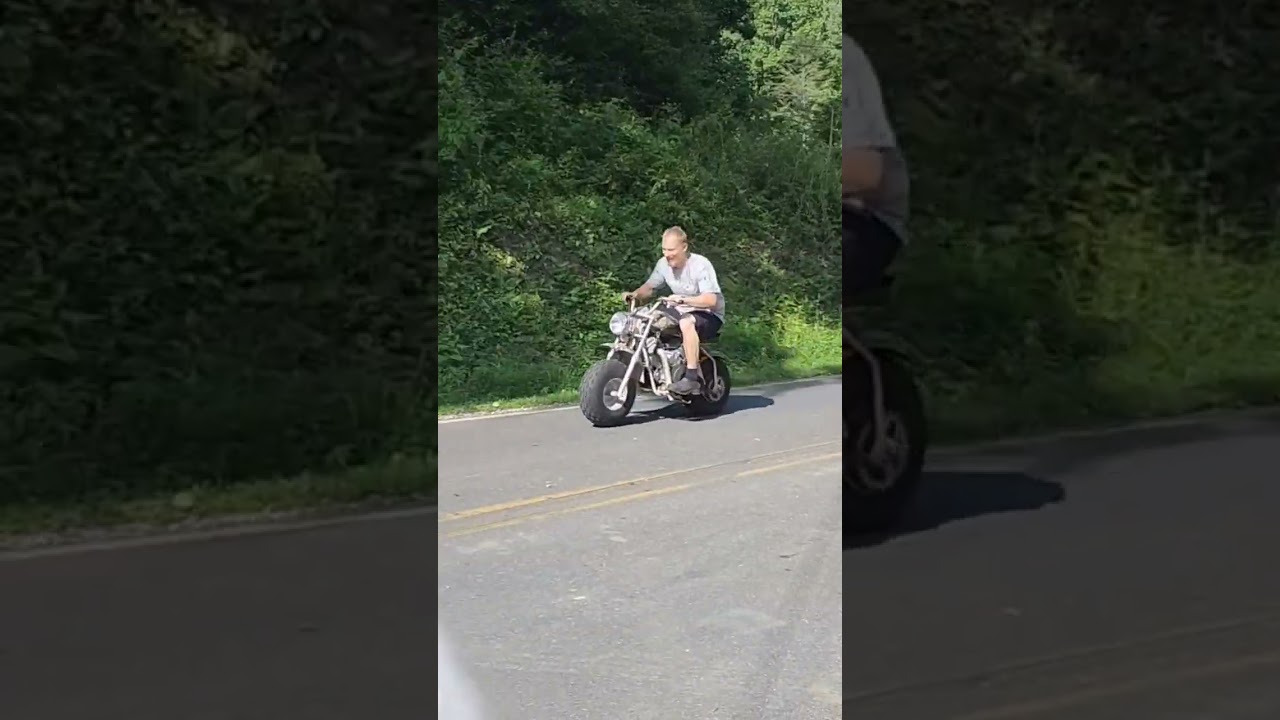 MR. SKETCHY threatening to buck me off.