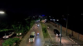 Dhaka Hatirjeel Area Night Walk 4K | Road Tuber screenshot 2
