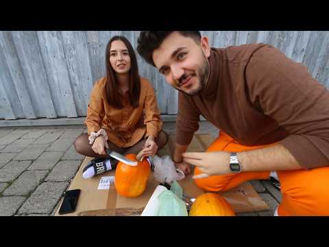 kÜrbise-schnitzen-mit-meiner-freundin-🎃-happy-halloween-|-hristos-xenitidis