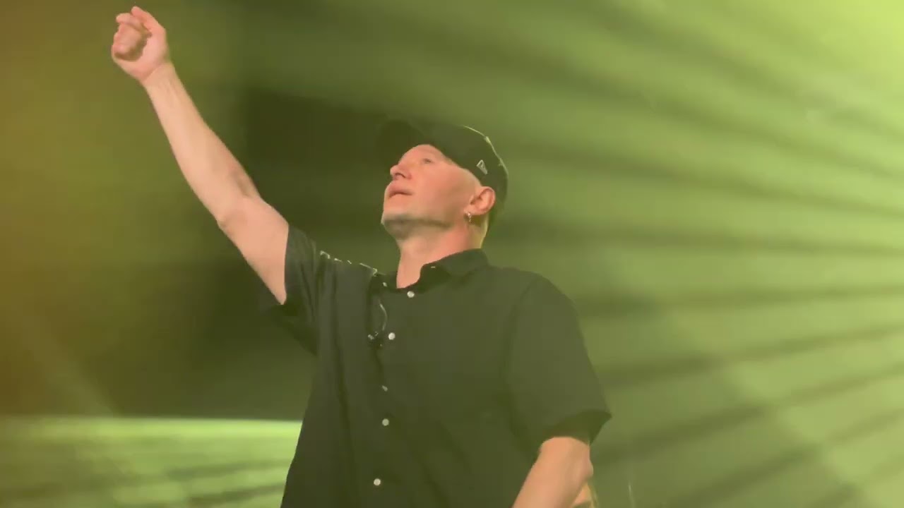 Бумбокс - Залишайся. Köln 26.02.26