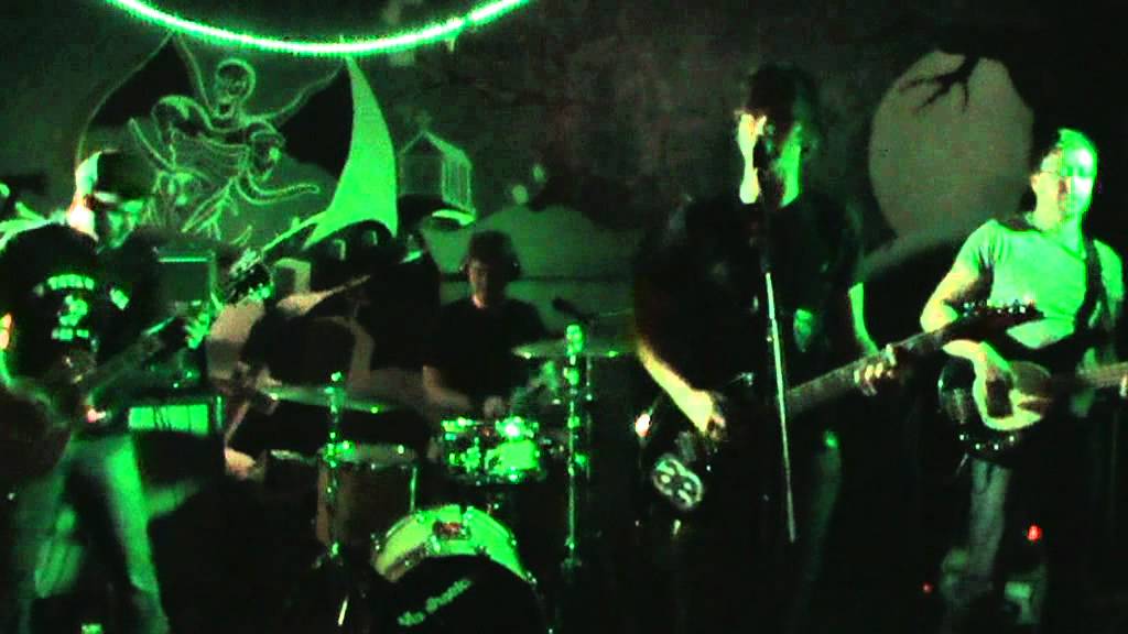 Maulhaelden - live @ Panic Room Essen 27.5.2011