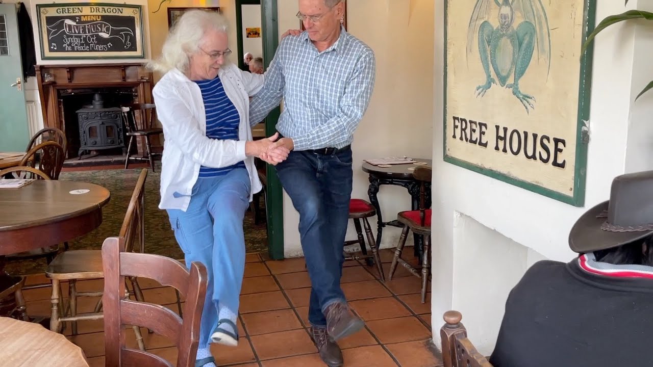 Saloon Bar Piano That Time Forgot ...