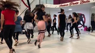 Stephanie lucero bachata Buenos Aires argentina estilo femenino Academia punto baila