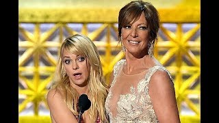 Anna Faris with Mom co star Allison Janney on stage at the Emmys in first public appearance