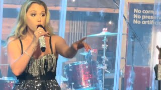 Alexandra Kay - Backroad Therapy (Live in Lakeland, FL 4-14-23)