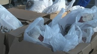 Agency donates turkeys to United Way