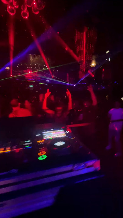 DJ James Campbell - Manor Nightclub on Virgin Voyages