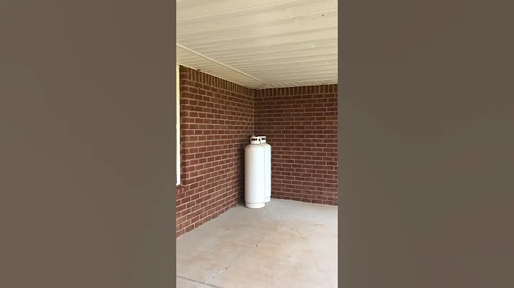 138 Bridge Crest Back patio and backyard