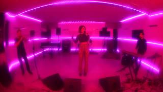 Anna Kova - Hypnotize (The Notorious B.I.G) Live Performance