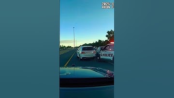 Police body camera footage - Youth jewelry robbery goes wrong