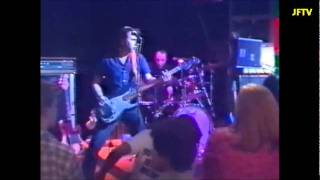 Video thumbnail of "Hurriganes - Bye Bye Bye - Live 1981"