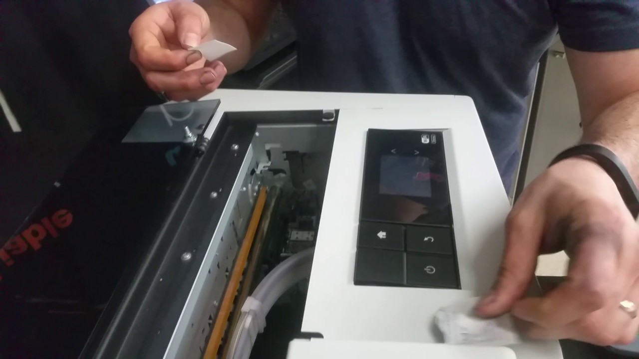 How to clean the encoder strip on the Shortee