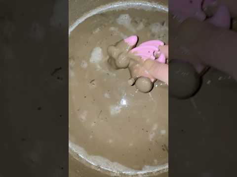 “What surprise is buried in the mud? 🤯🧐🍢🏓🍬”