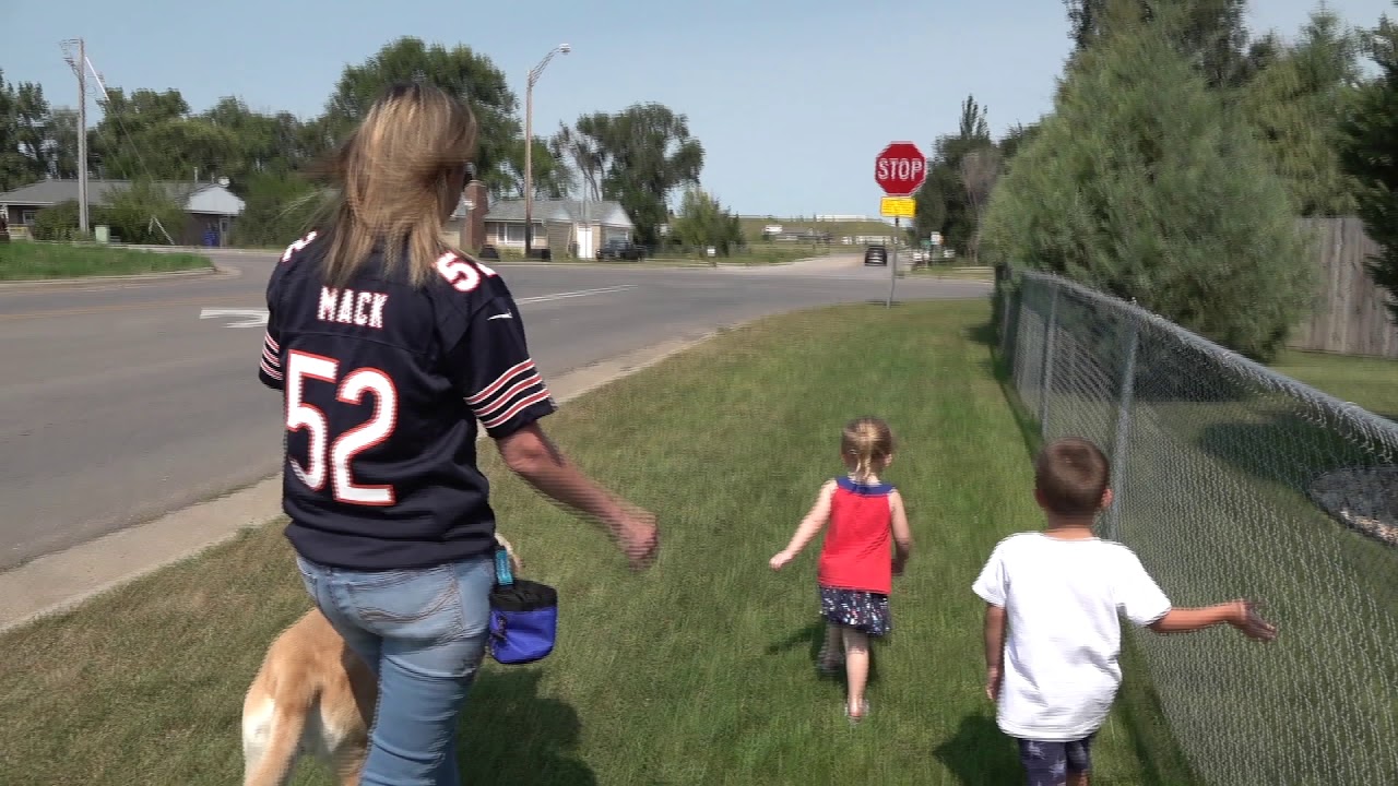 Faces in the Crowd: Pam & Blossom