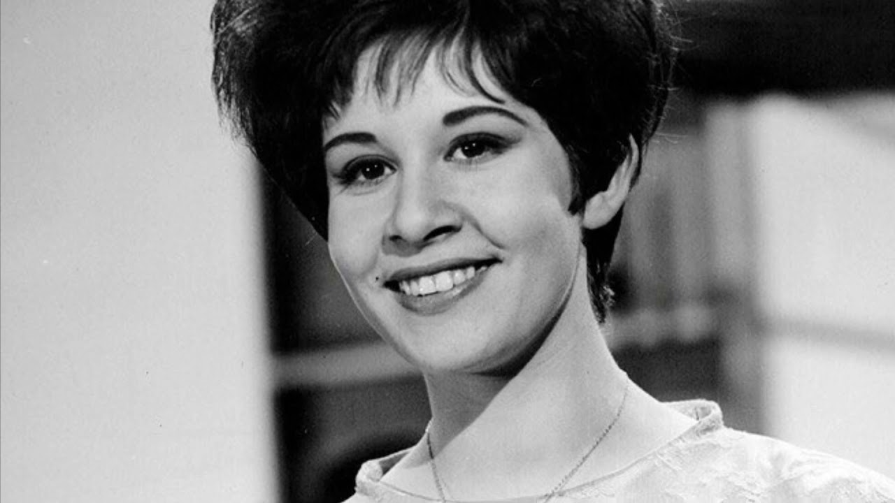 Look Who It Is Cover Helen Shapiro YouTube