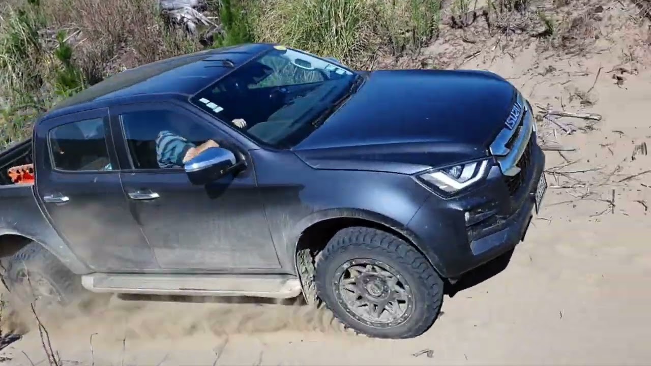 Shiny and standard 4wds are most welcome on our 4wd tracks in the 4wd Park, Woodhill Forest, NZ