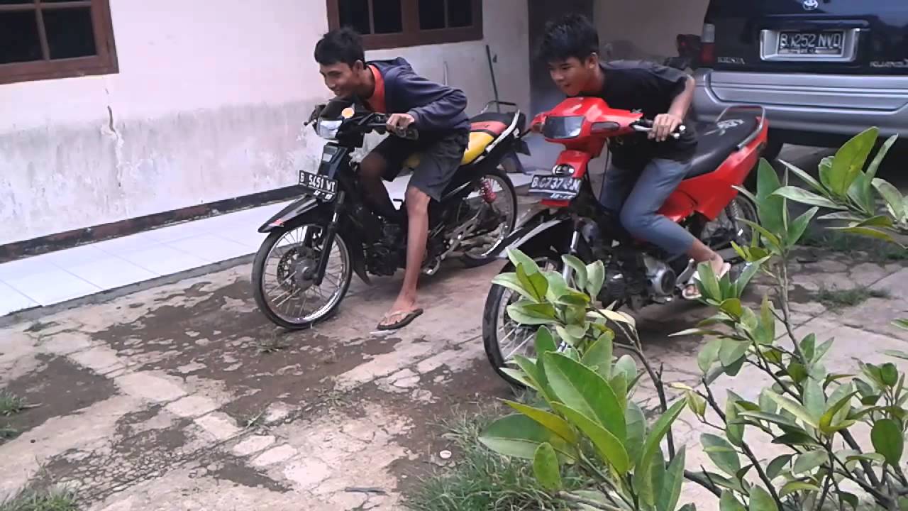 Race F1ZR VS KAZE 201M