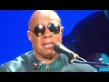 Stevie Wonder cries during tribute to John Lennon "Imagine"