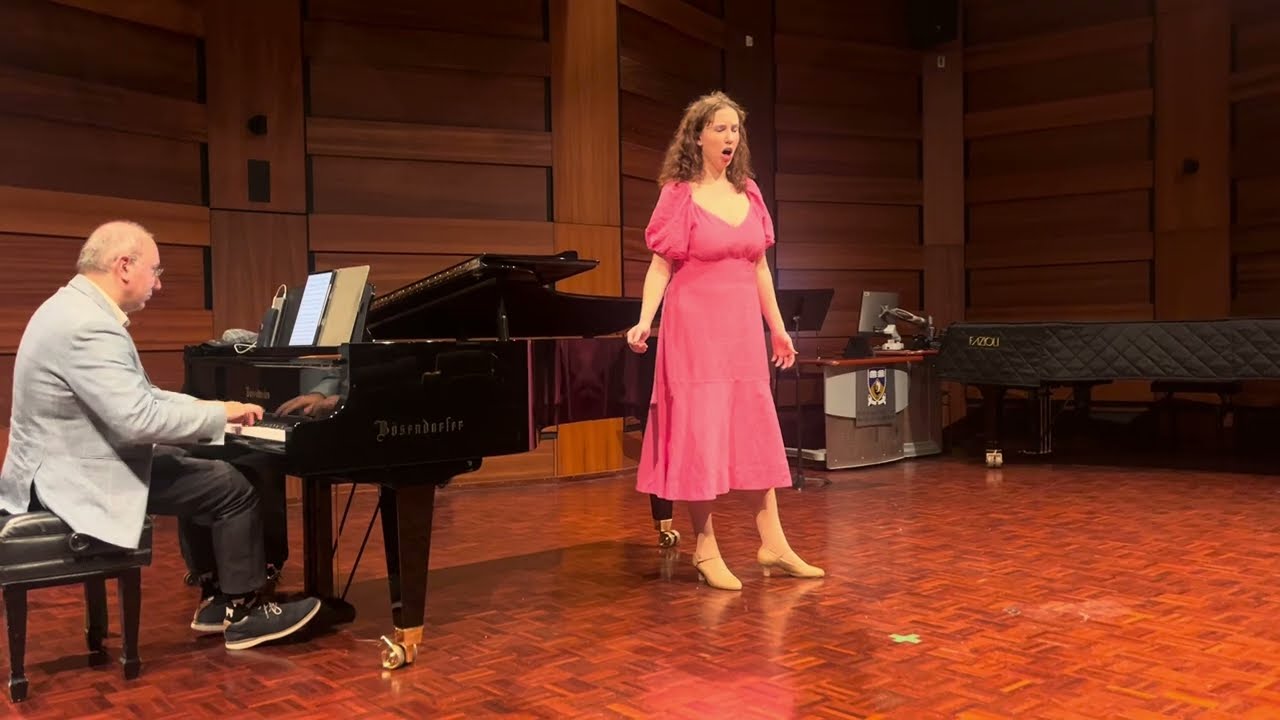 Emily Davis Soprano