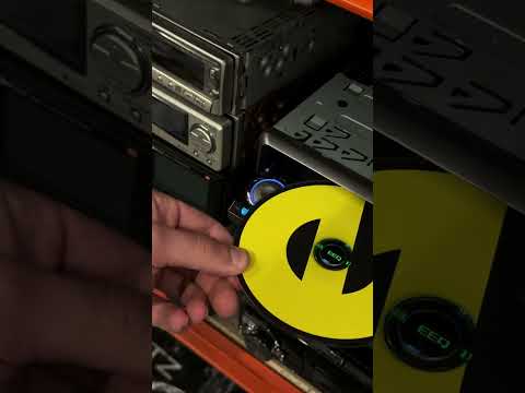 DOLPHINS on the RETRO Pioneer DEH-P9300R!