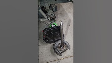 Axle break update and tech tip for servicing the axle if/when it breaks. #toyota8in #toytaaxle