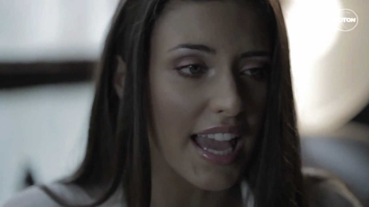 Antonia (Official Video) YouTube