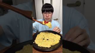 Asmr Eating En Flavor Ramen Sandwich Reverse