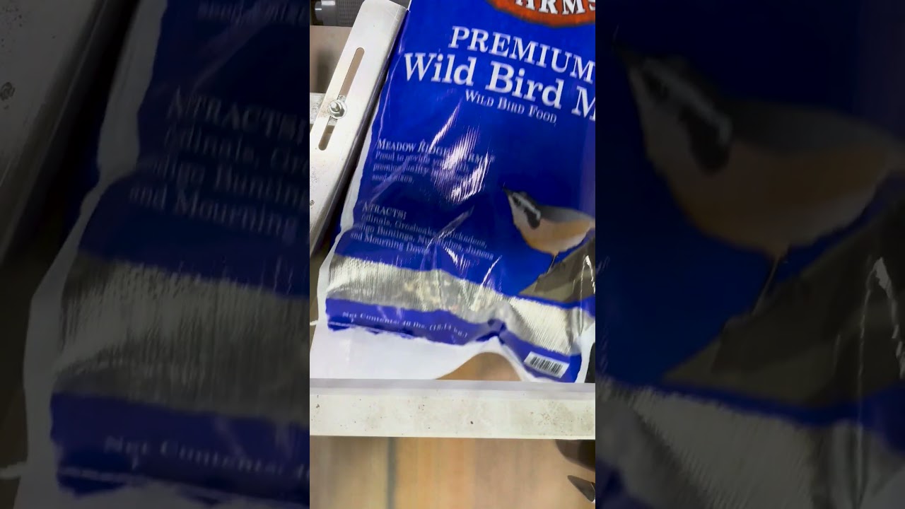 Premium Wild Bird from Meadow Ridge Farms | ForTheBirds.com | Fresh Bird Seed Online
