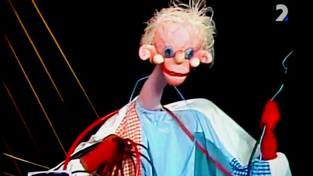 Creepypastas para tener de fondo mientras entrenas a tu gato para su proxima pelea en el techo